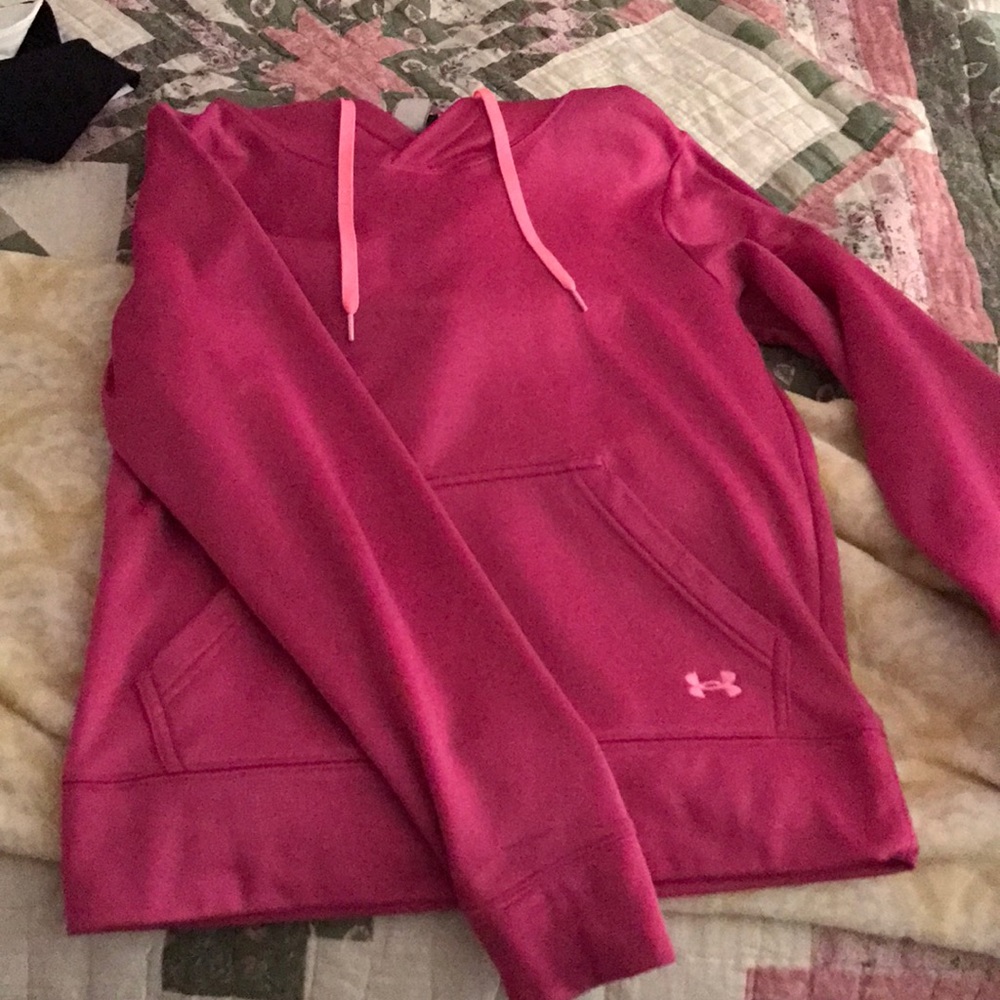 Pink under armour sweatshirt